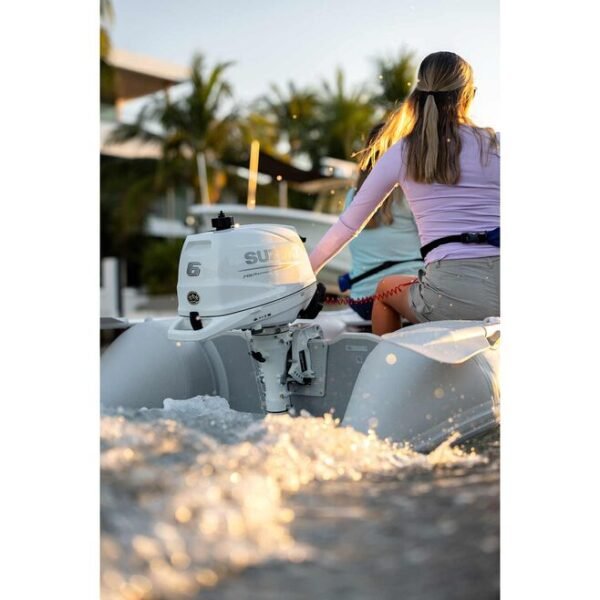 Suzuki DF6A HP 4-Stroke Manual Start Outboards - Image 3