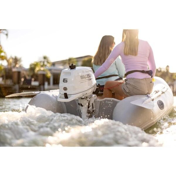 Suzuki DF6A HP 4-Stroke Manual Start Outboards - Image 6