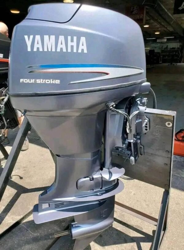 Yamaha 40HP Four-Stroke Outboard Engine - Image 9