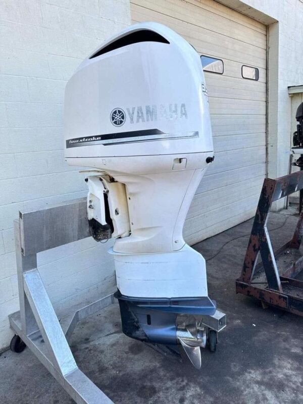 Yamaha F350 V8 Outboard Engine - Image 2